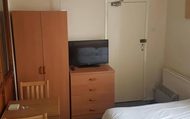 4 Berth, First Floor Flat, Apsley 3