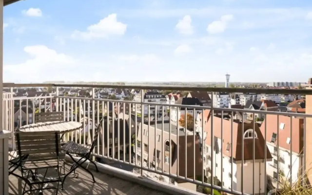 Duplex in Knokke-heist With Sea Views