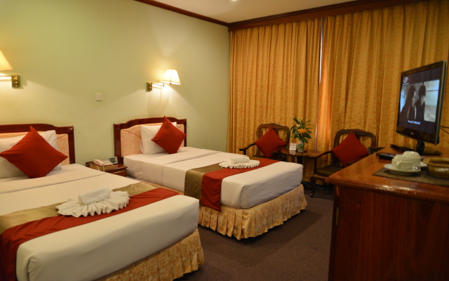 Angkor Hotel