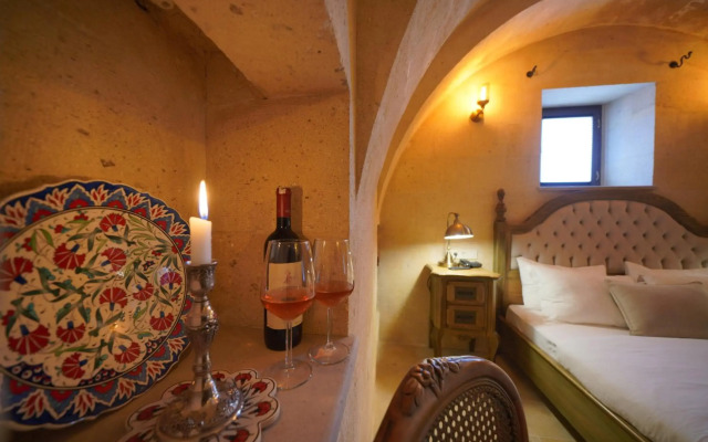 Maya Cave Hotel