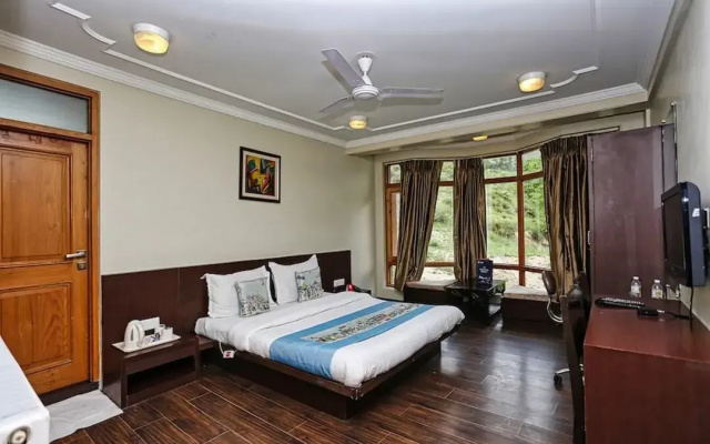Hotel Pine Spring Pahalgam