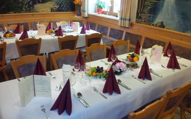 Land-gut-Hotel Gasthof Waldschänke