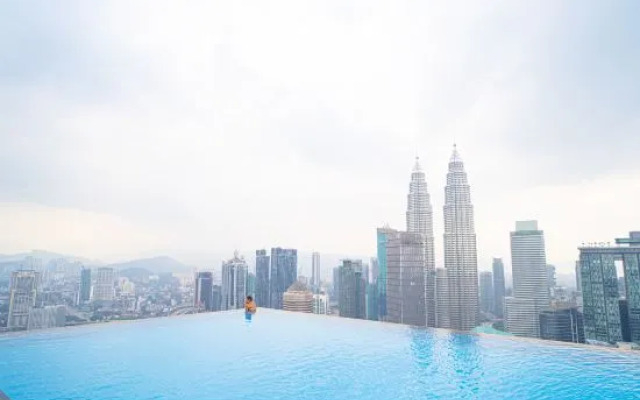 Platinum 2 at Twin Tower KLCC Pavilion to Kimiro