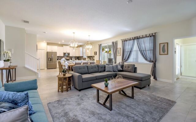 6 Bdrm High End Champions Gate Villa