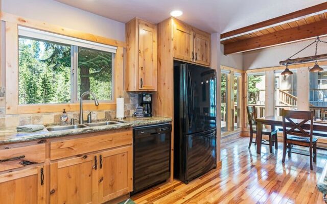 Bernese's Bungalow by Tahoe Mountain Properties