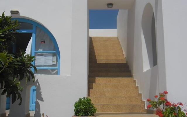 Studios Parian Blu