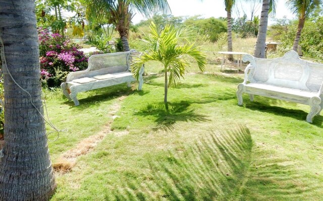 House with One Bedroom in Saint-Martin, with Wonderful Sea View, Furnished Garden And Wifi - 100 M From the Beach