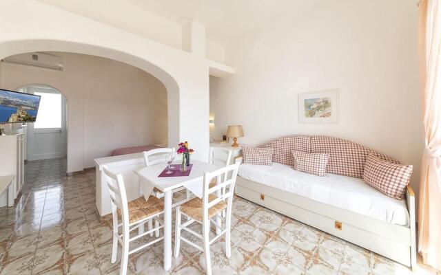 Ravino Secret Retreat