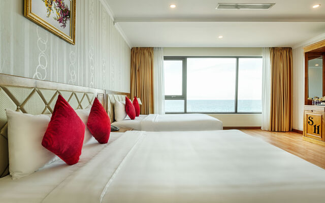 Serene Beach Hotel Danang