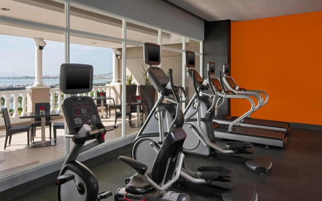 Le Meridien Panama