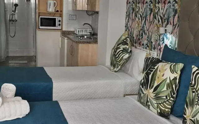 Candisol Cozy Inns