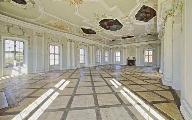 Schlosshotel Harburg