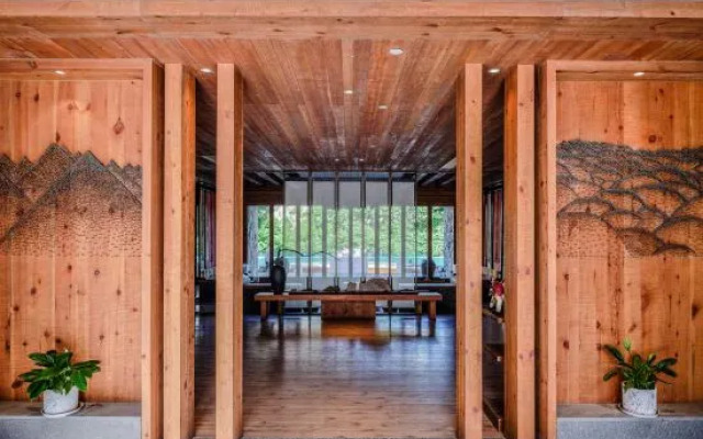 LUX* Tea Horse Road Benzilan