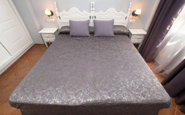 Leo Isla Canela Selection