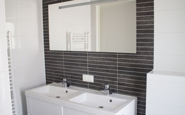 Modern With Dishwasher, 6km From Elburg