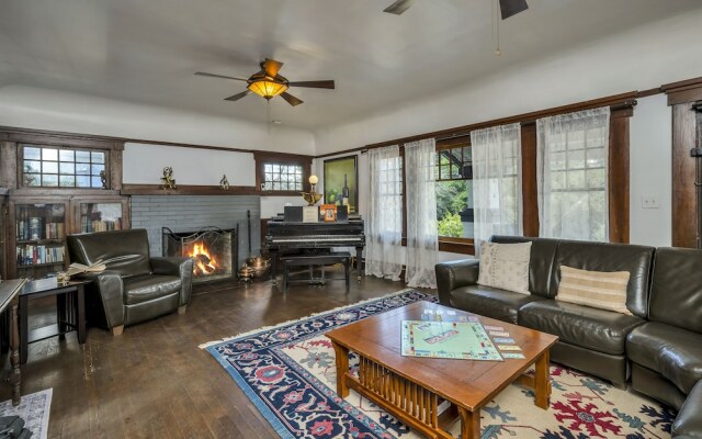 Craftsman Inn