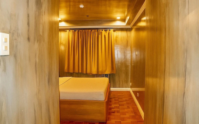 Connector Hostel