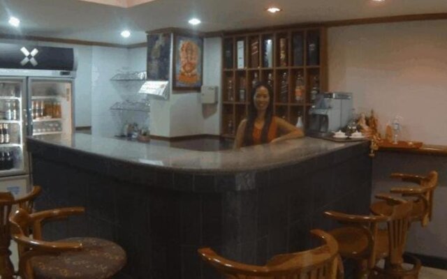 Nuan Cofe & Guesthouse