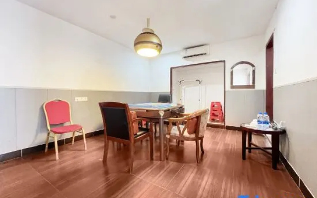 Haojin Business Hotel (Dongguan Chang'an)
