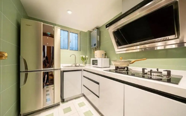 Shanghai Hills& Well-time MCM Family B&B