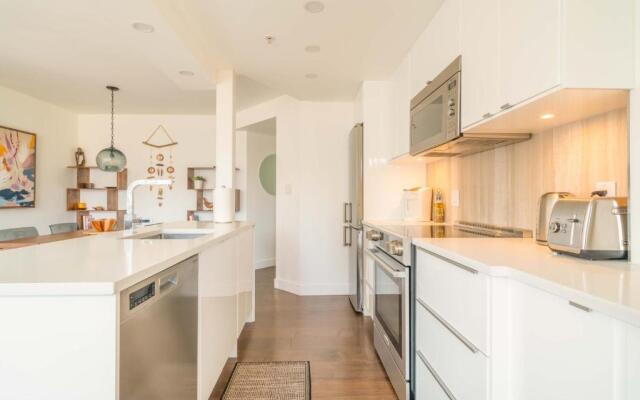 Sunset Beach Walk 2BD+2BA+1PRK Yaletown