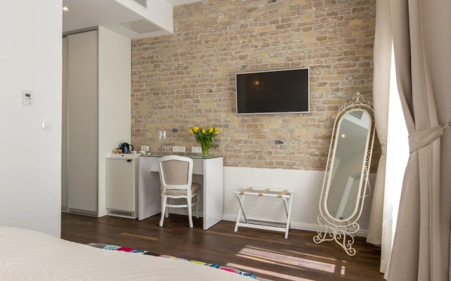 Staytosee - Diocletian's Rooms