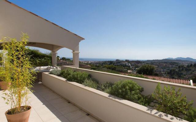 Villa Stephanie Guest House