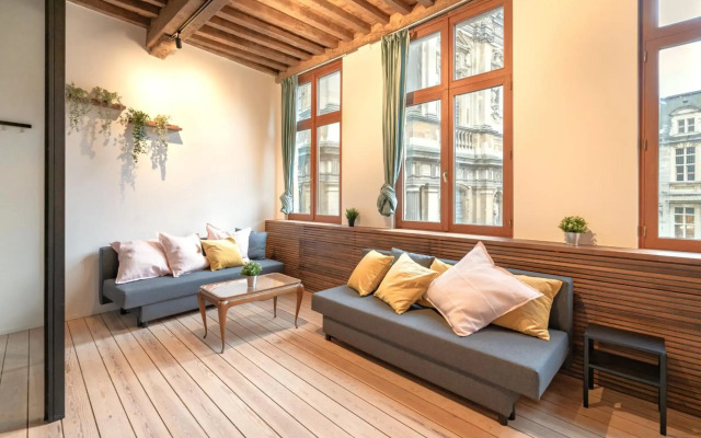 The Hendrik Square Residence