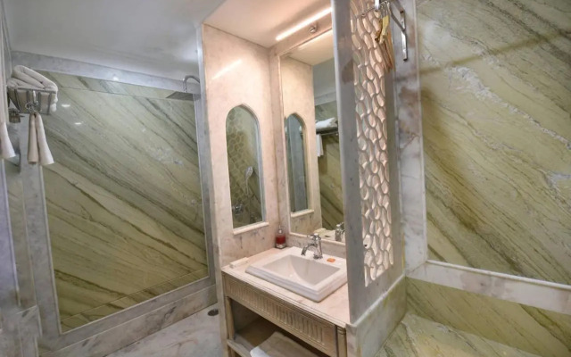 Nirbana Palace - A Heritage Hotel