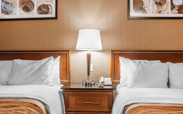 Comfort Inn Simcoe