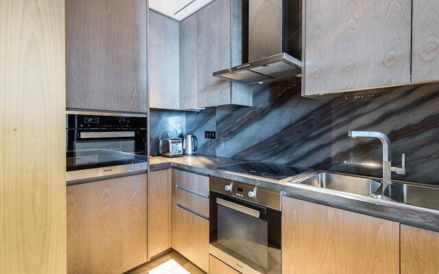 DXB - Five - 41508 - PJ