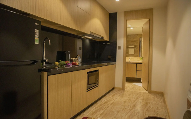 Pearl River Hotel & Apartment