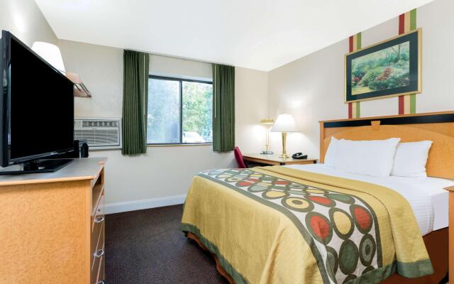 Super 8 Anderson/Clemson Area