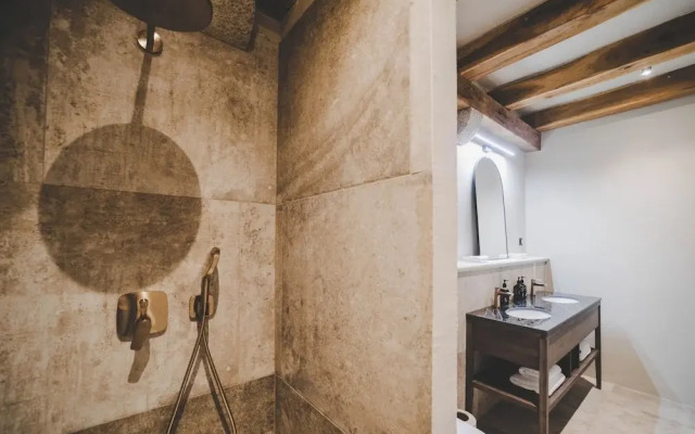 San Tomasini Heritage Hotel