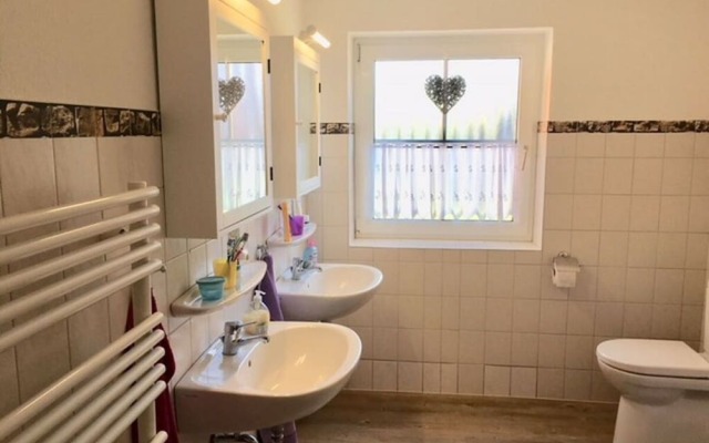 Anchorage Modern Retreat