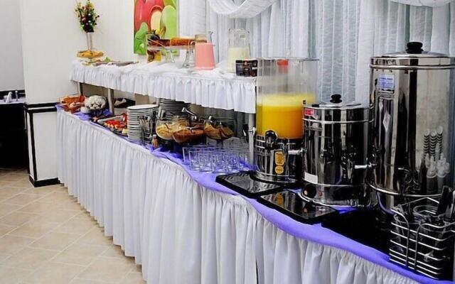 Master Hotel
