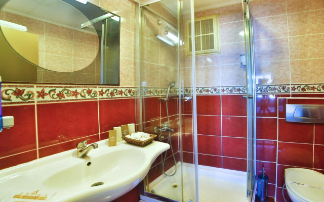 Hotel Arc de Triomphe