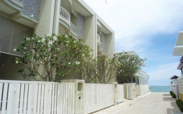Baan Sea Talay Service Apartment
