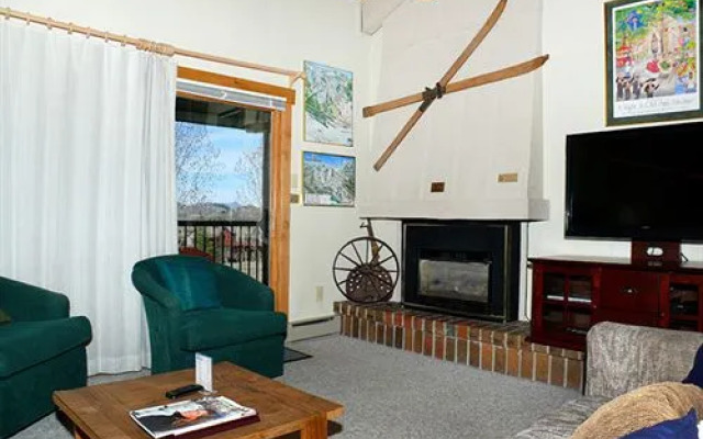 The Rockies by Retreatia