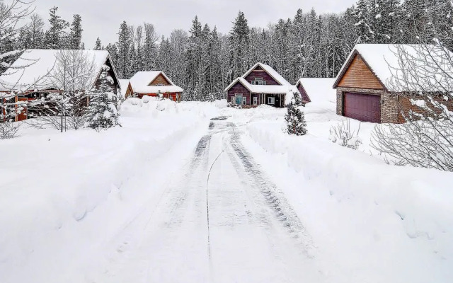 Roslyn Hideaway By Redawning