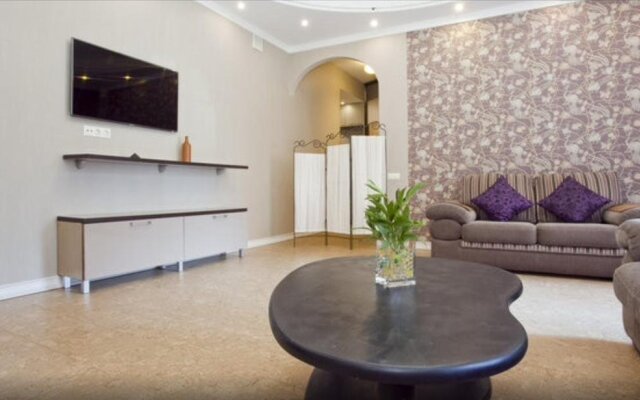 Меблированные комнаты Room With Fireplace — фото