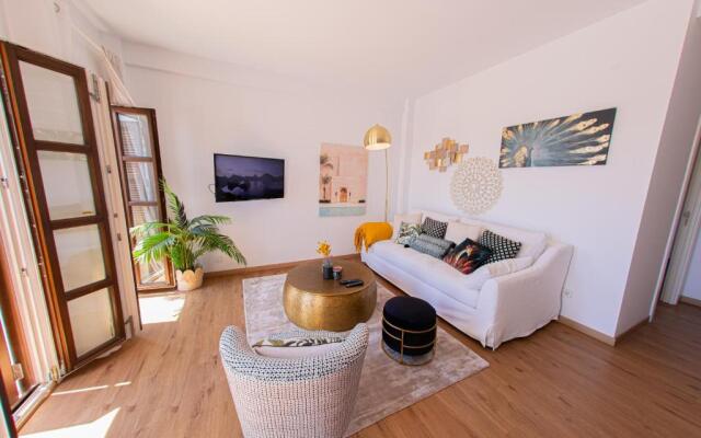 Awesome Apartment In GOLDEN MILE/2BED/Señorio Marb
