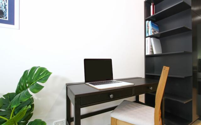 Accommodate Canberra - Dockside