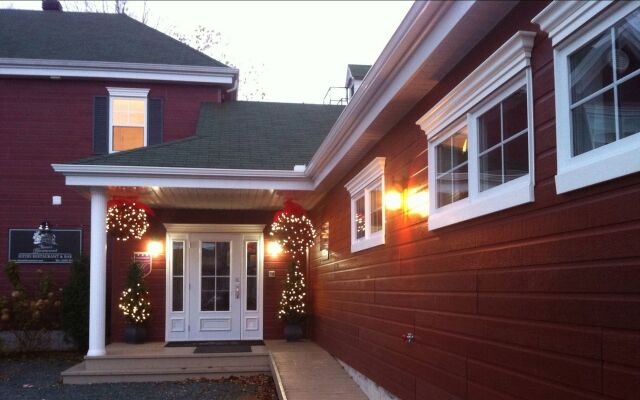 Manoir Becancourt Hotel