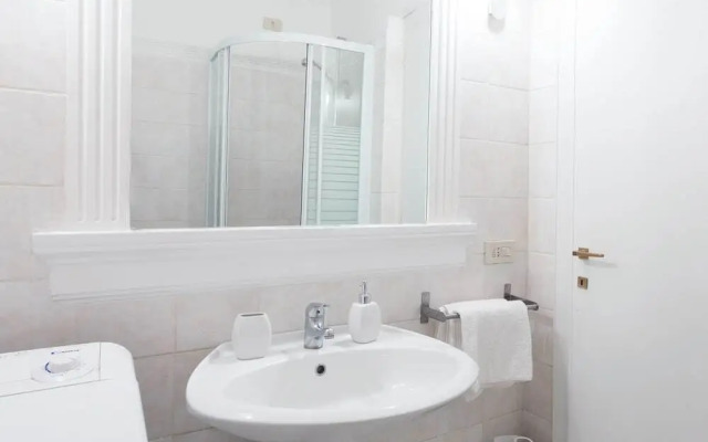 Martina a Via Toscana