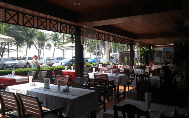 Jomtien Boathouse