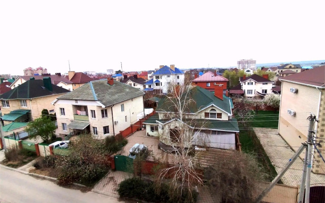 Apartments on Lazurnaya 14
