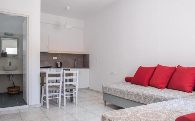 Paradise Apartments Studios