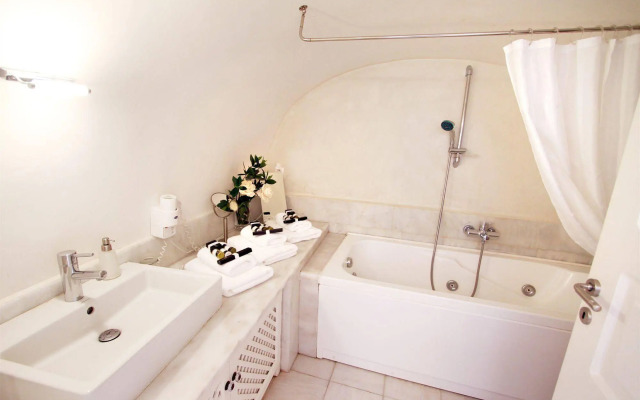 Onar Villas