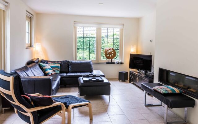 Luxurious Villa With Dishwasher, in the Nature of De Veluwe